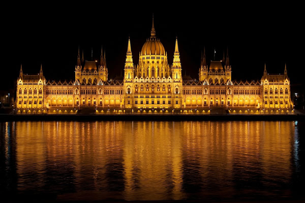 Vienna to Budapest Taxi Rides