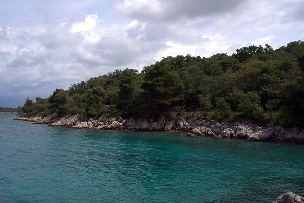 Getting Split Airport to Tribunj by Taxi