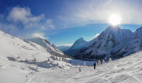 Lech Ski Transfers